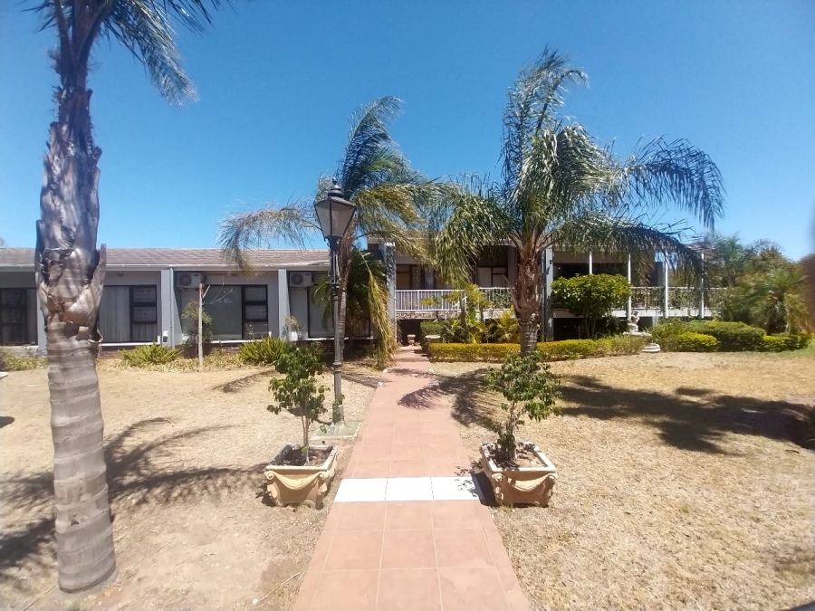 5 Bedroom Property for Sale in Robertson Western Cape